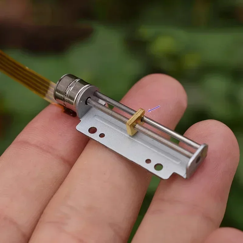 小型8mm 2相4線式リニアステッピングモーター、高精度リー - Lead Screw 8Mm のレビューと価格